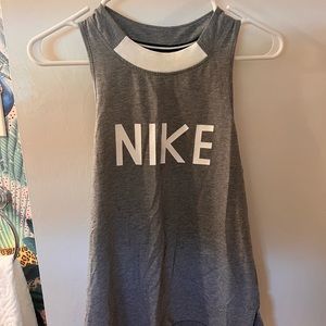 Nike workout tank